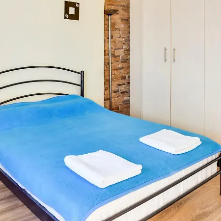 Alluring Holiday In Syros With Barbecue Casa vacanze Azolimnos